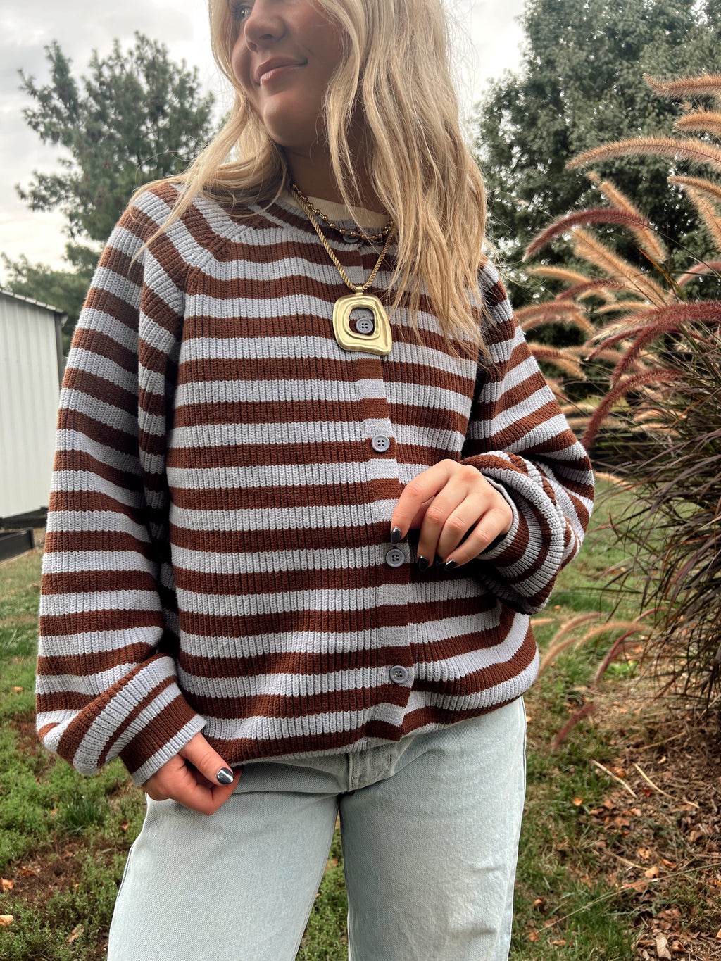 The Ava Cardi
