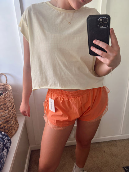 On the Edge Shorts - Coral