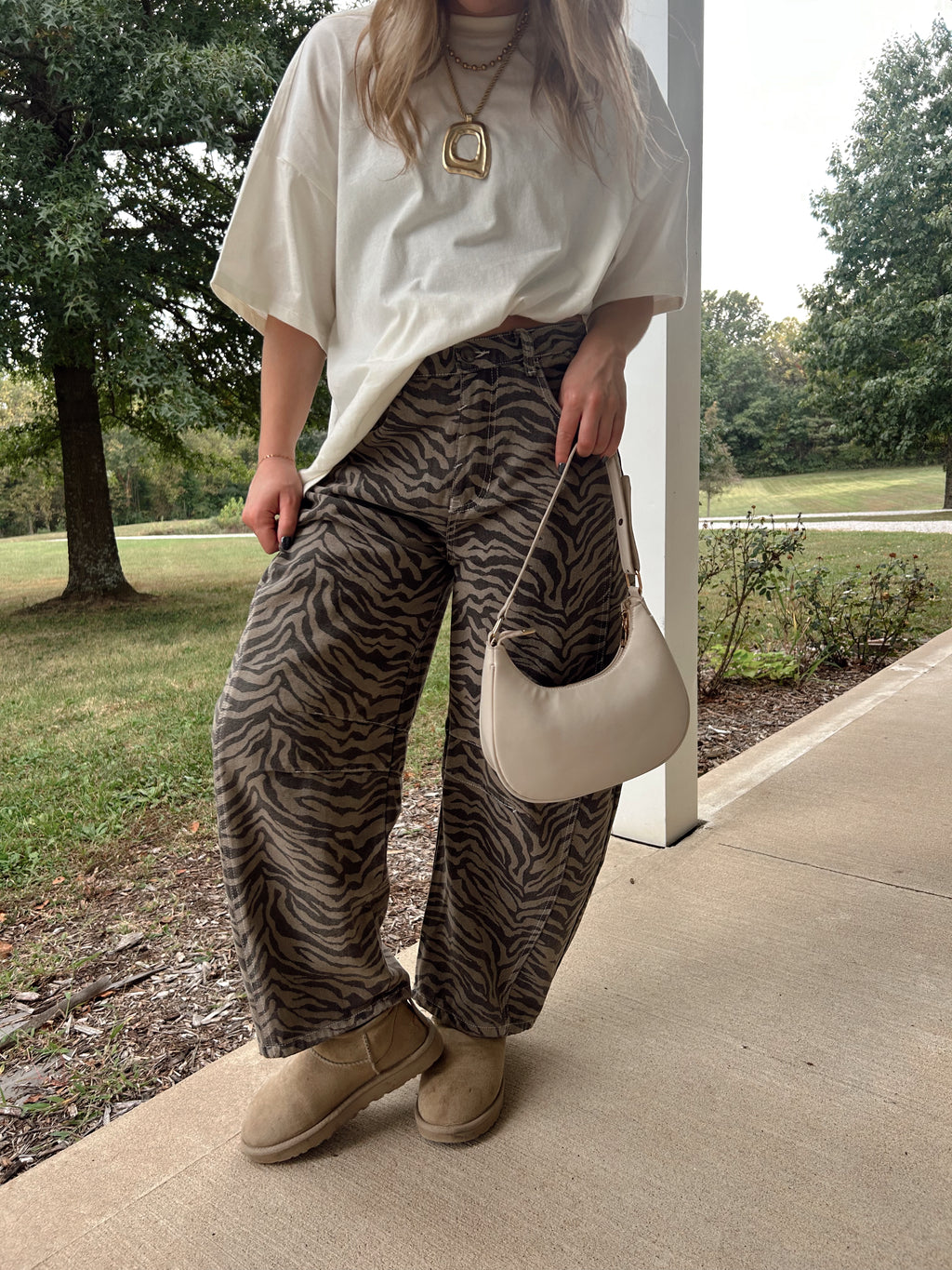 Two Tone Barrel Jeans