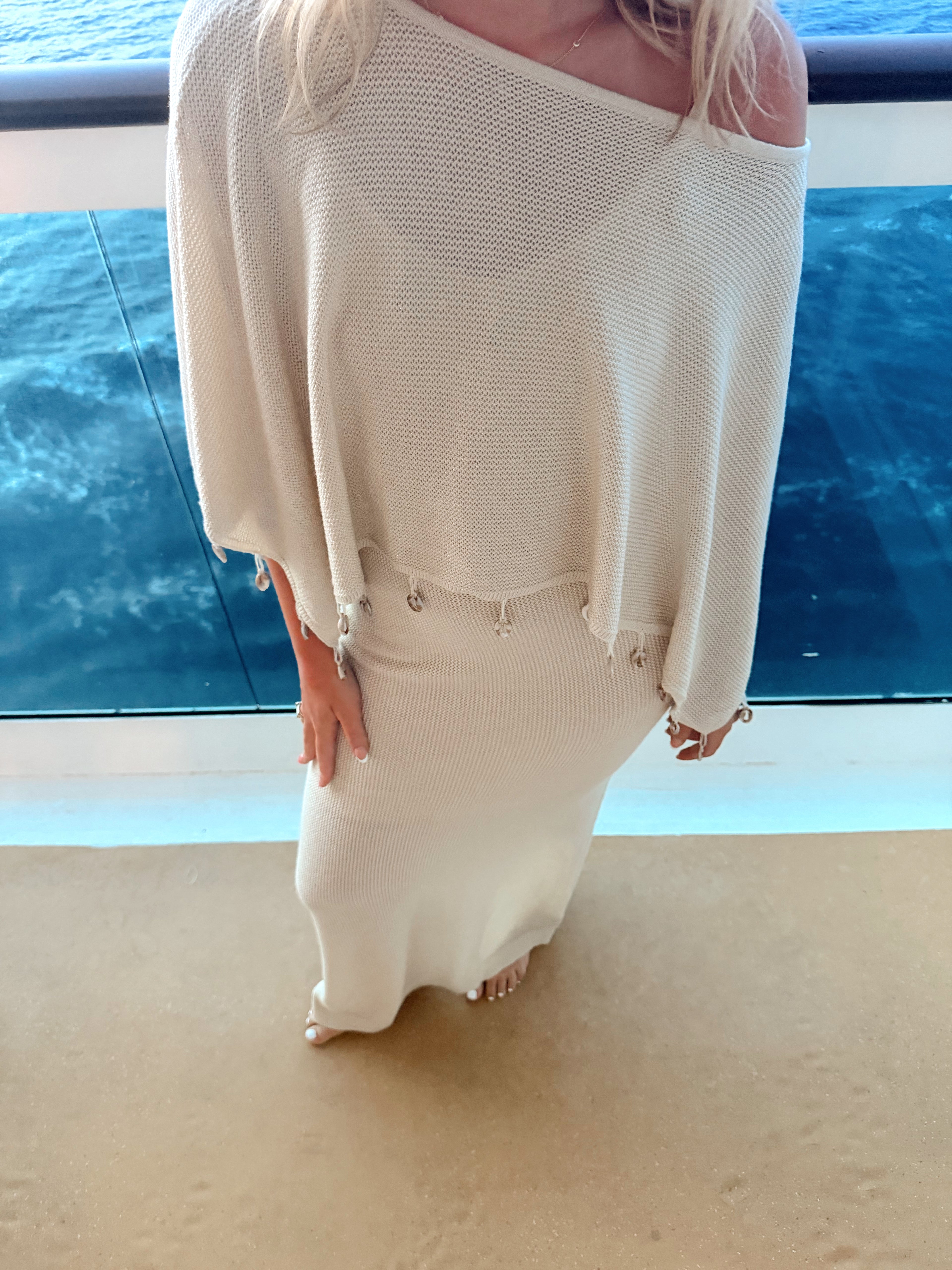 Champagne Glow Poncho