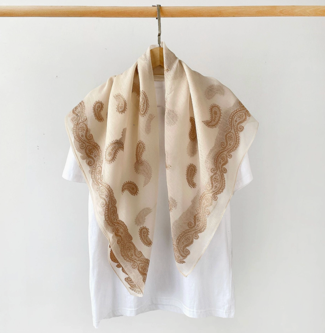Burnout Paisley Satin Scarf - Cream